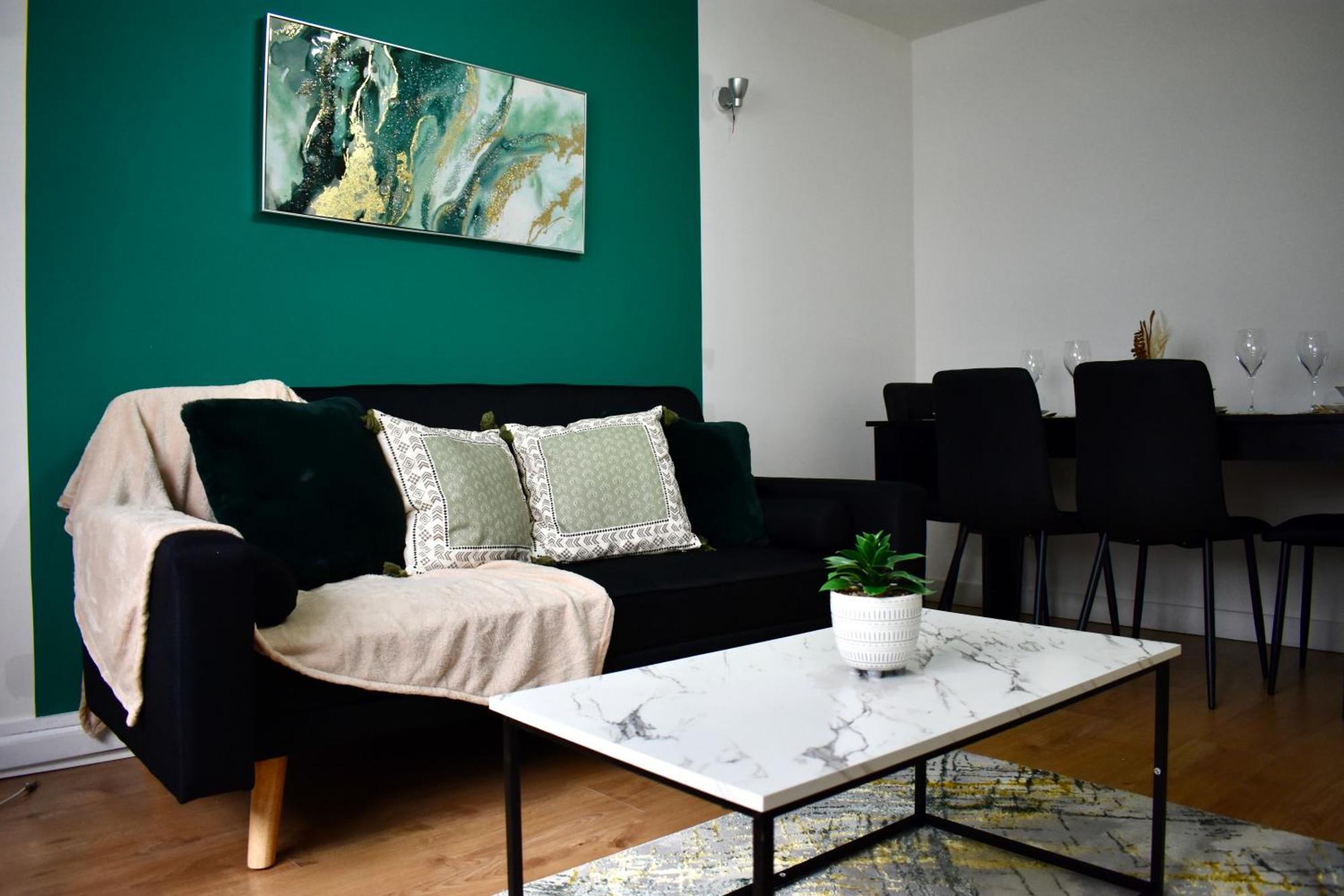 Luxury 2 Bedroom Apartment, Parking, Few Minutes Walk From Wembley Stadium Londres Extérieur photo